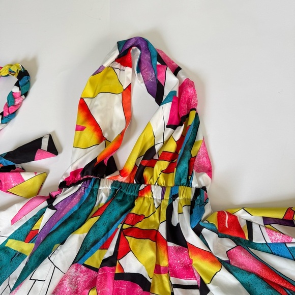 LATISTE Halter Multi Color Geometric Open Back Skater Mini Festival Dress Small - Picture 9 of 10